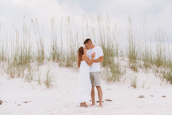 Private Vacation Photoshoot with Photographer in Biloxi - What the photographer actually does