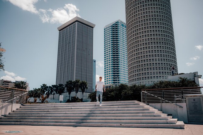 Private Vacation Photoshoot with Photographer in Chicago - Key points to know before booking