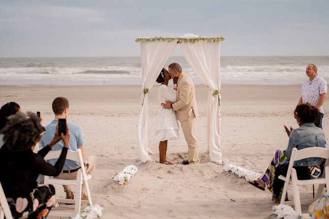 Private Vacation Photoshoot with Photographer in Chicago - What the photographer can add