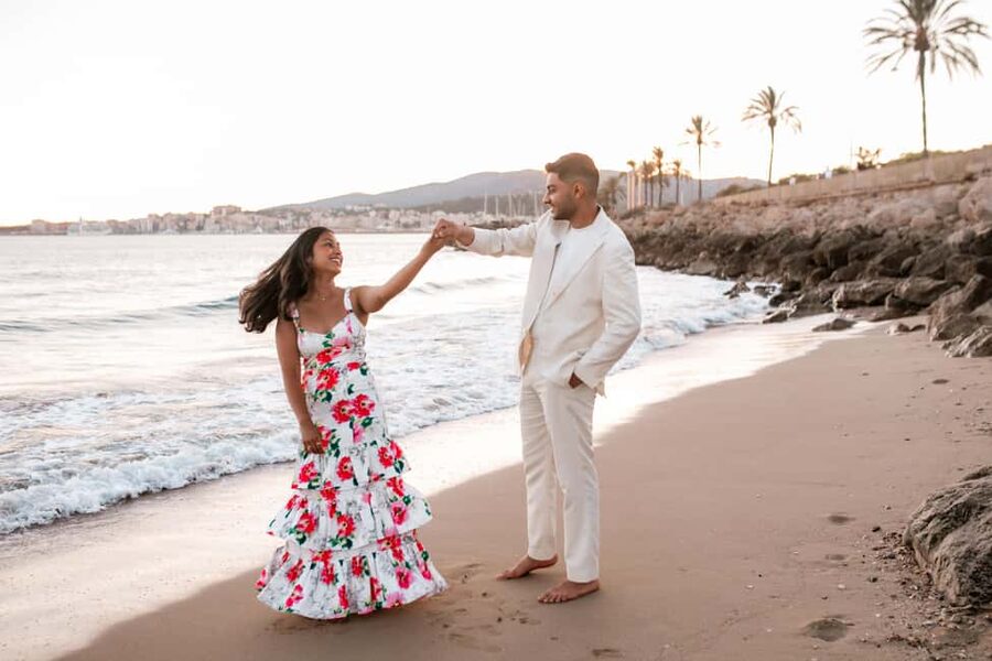 Private Vacation Photoshoot with Photographer in Mallorca - Choosing Between 30 Minutes and One Hour
