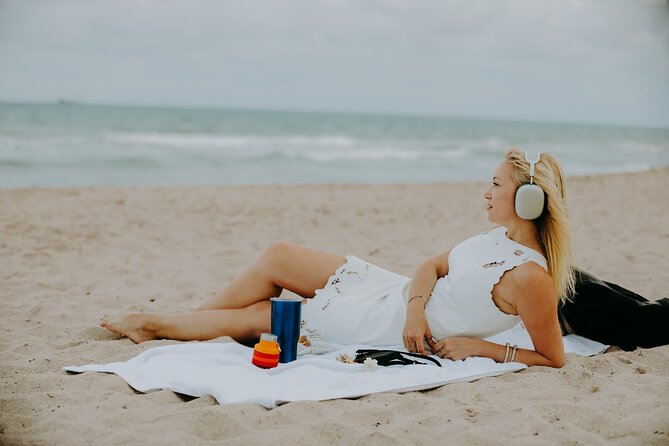 Private Vacation Photoshoot with Photographer in Miami Beach - Why two outfits are worth packing