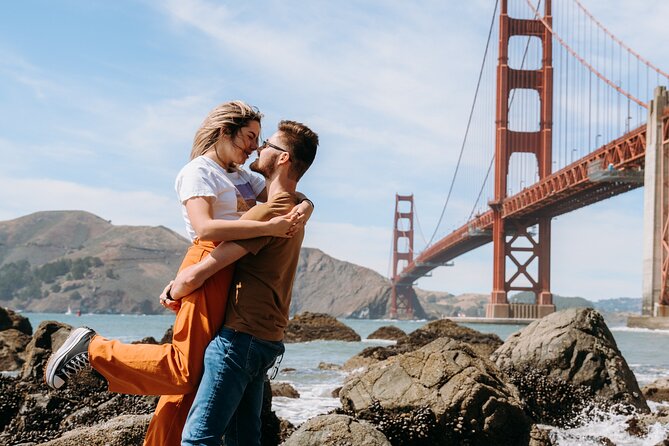 Private Vacation Photoshoot with Photographer in San Francisco - Why a private photoshoot works well in San Francisco