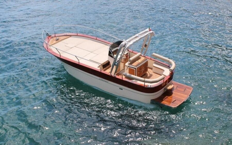 Procida: Boat Tour with Swimming Stops and Underwater Photos - Marina di Corricella and the best photo stop