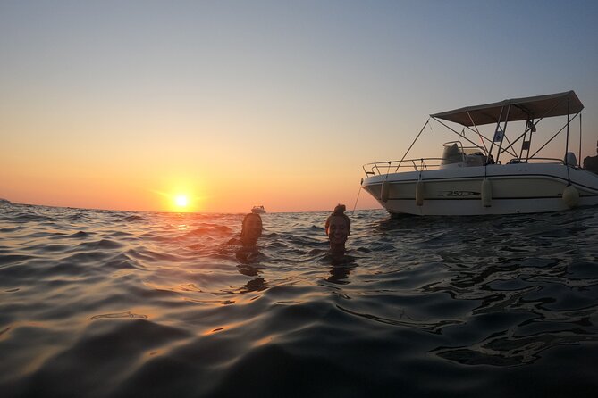 Procida Island Tour by Boat 2h 15m with Swimming and Underwater Photos - Pozzovecchio and the Il Postino connection