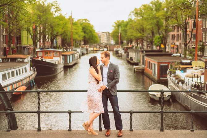 Professional Amsterdam Photo Shoot - Why this photo walk is different from a standard city tour