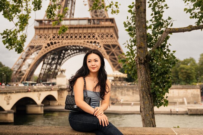 Professional Eiffel Tower Photo Tour with VOGUE Photographer - Pont d’Iéna Puts You Closest to the Tower