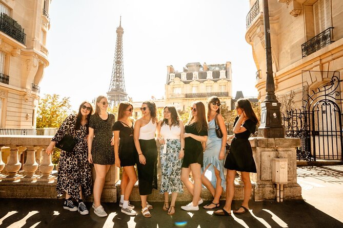 Professional Eiffel Tower Photo Tour with VOGUE Photographer - What You Receive After the Camera Stops