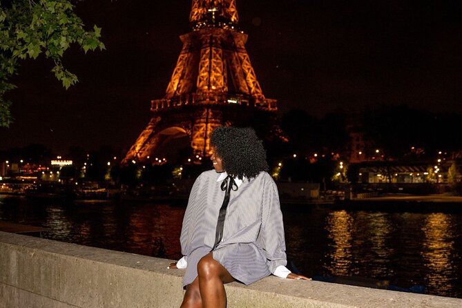 Professional Eiffel Tower Photo Tour with VOGUE Photographer - Trocadéro Gardens Change the Scale