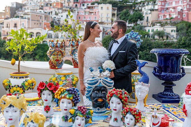 Professional photo shoot around Positano - Starting among Positano’s lanes at Piazza dei Mulini