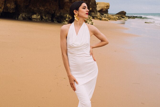 Professional Photographer Algarve - Why posing help matters more than scenery
