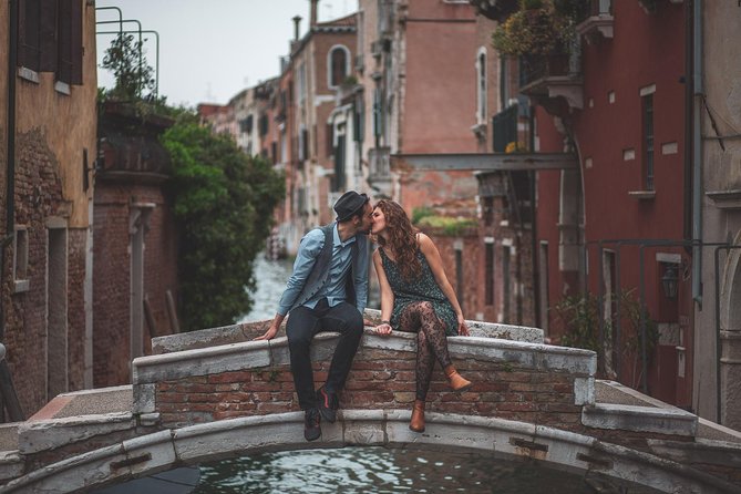Professional Photographer in Venice, Italy - Meeting Osvaldo near St. Mark’s Square