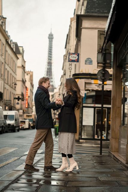 Professional Photoshoot in Paris - Choosing Eight Images for Seven-Day Editing