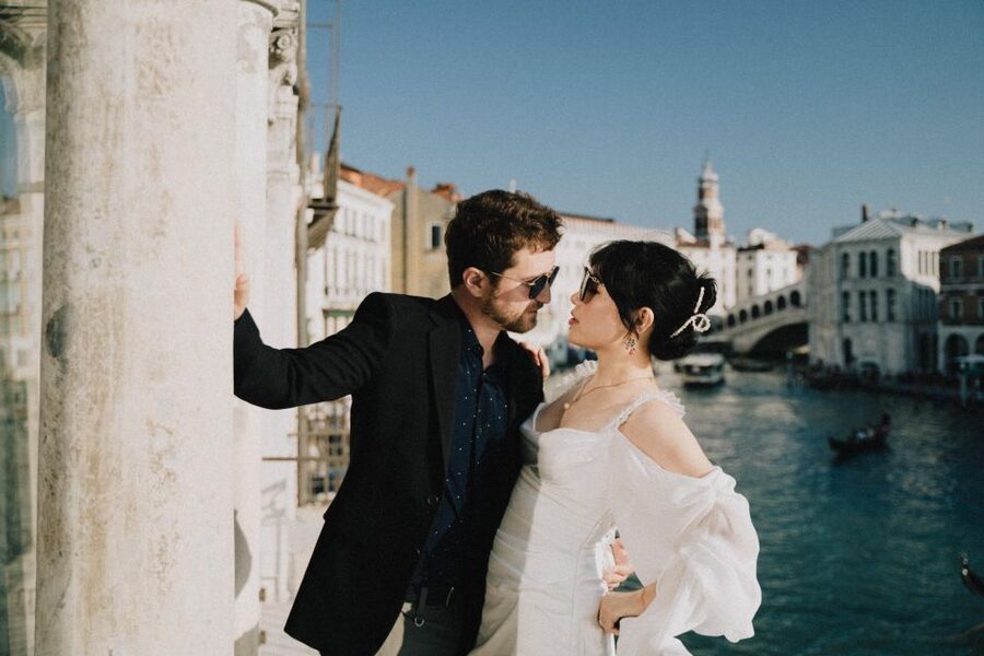 Professional Photoshoot in Venice - Optional gondola, island, and makeup upgrades