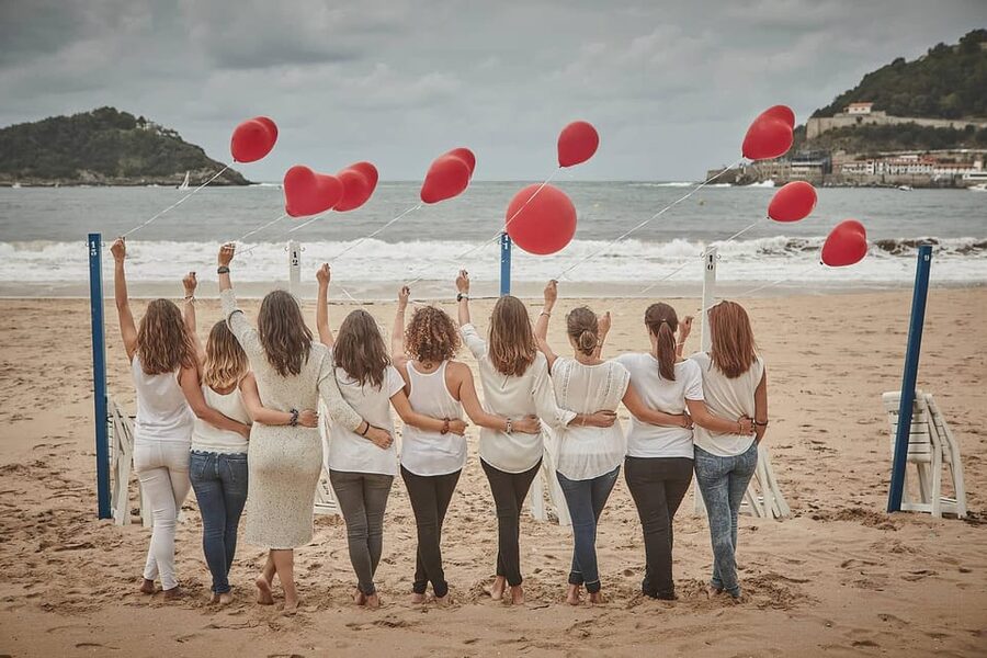 Professional photoshoot while visiting San Sebastián - What Izaskun adds to the experience