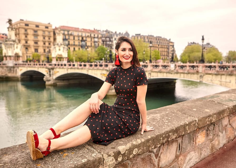 Professional photoshoot while visiting San Sebastián - What you receive after the walk
