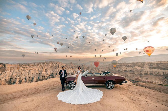Professional Photoshooting Among Valleys of Cappadocia - The clothing question deserves attention