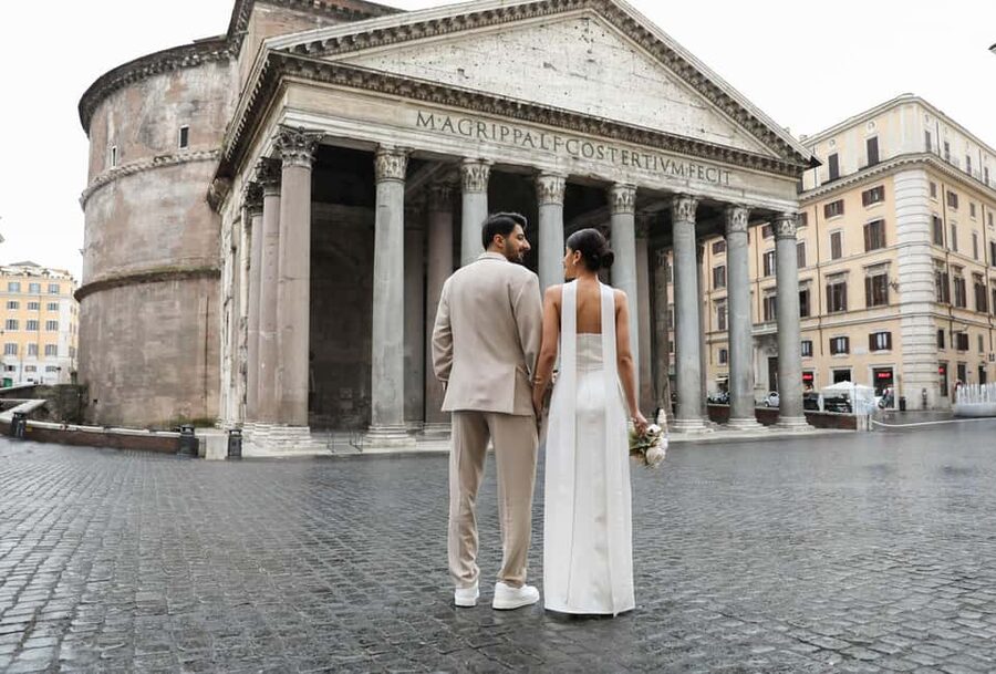 Professional Rome Photoshoot Experience - Early morning is the smart booking choice