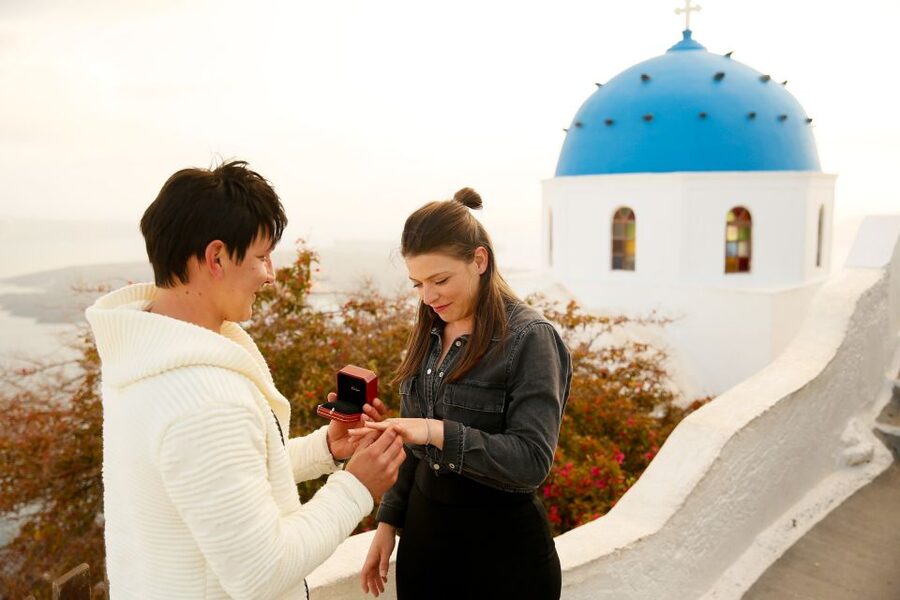 Proposal Photographer in Santorini - Who will enjoy this most