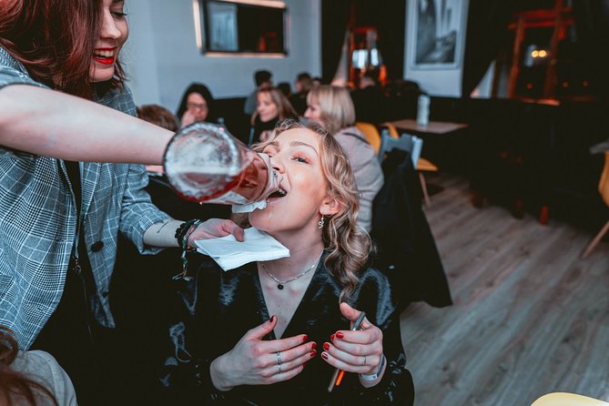 Pub Crawl + Unlimited Drinks + VIP entry + Drinking Games & Photographer - Timing, transport, and useful planning tips