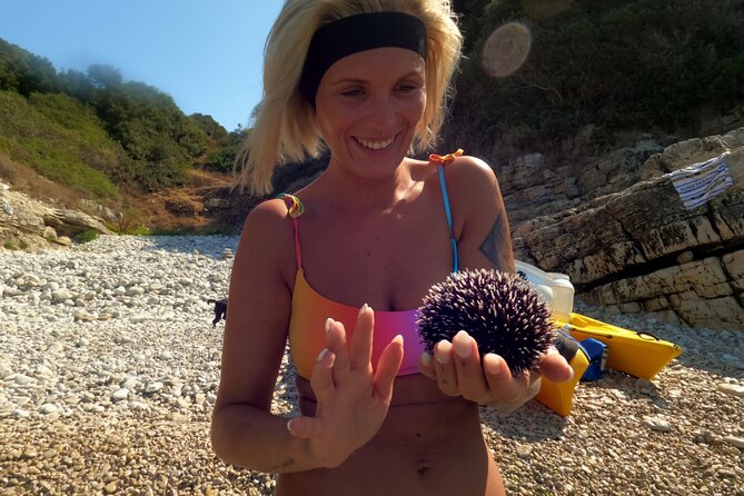 Pula Kayak Tour-Cliff jumping,snorkeling& free GoPro pictures - Who should book this Pula kayak tour?