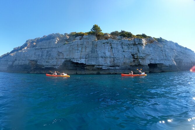 Pula Kayak Tour-Cliff jumping,snorkeling& free GoPro pictures - Should you book it?