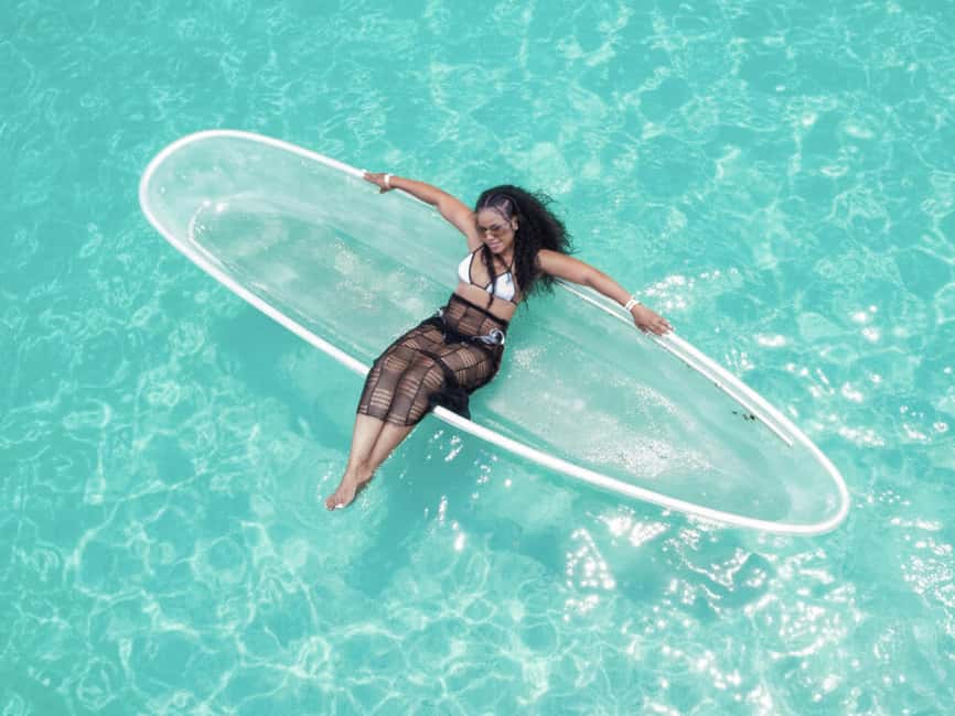 Punta Cana: Single Clear Kayak Photoshoot - Getting comfortable in the clear kayak