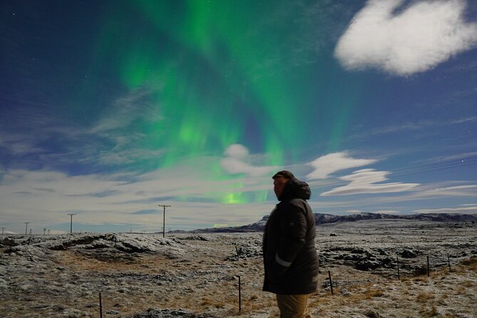 Reykjavik Northern Lights Tour with Pro Aurora Photos Small Group - Understanding what you may actually see