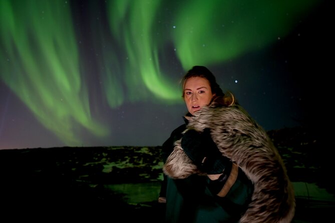 Reykjavik Northern Lights Tour with Pro Aurora Photos Small Group - Guides who keep working when conditions turn poor