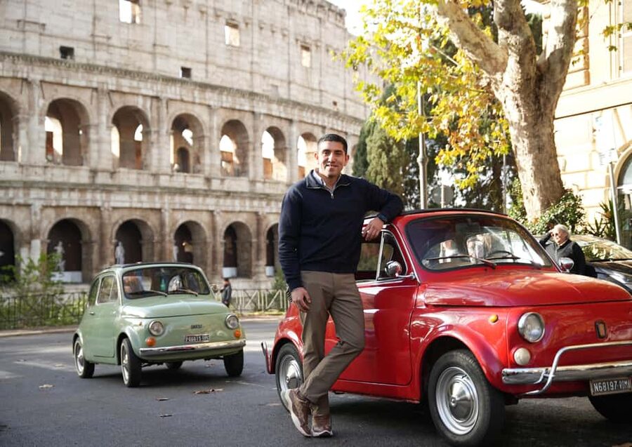 Roma: Photography service and Fiat500 & Aperol Spritz - Acqua Paola Fountain is a strong photo stop