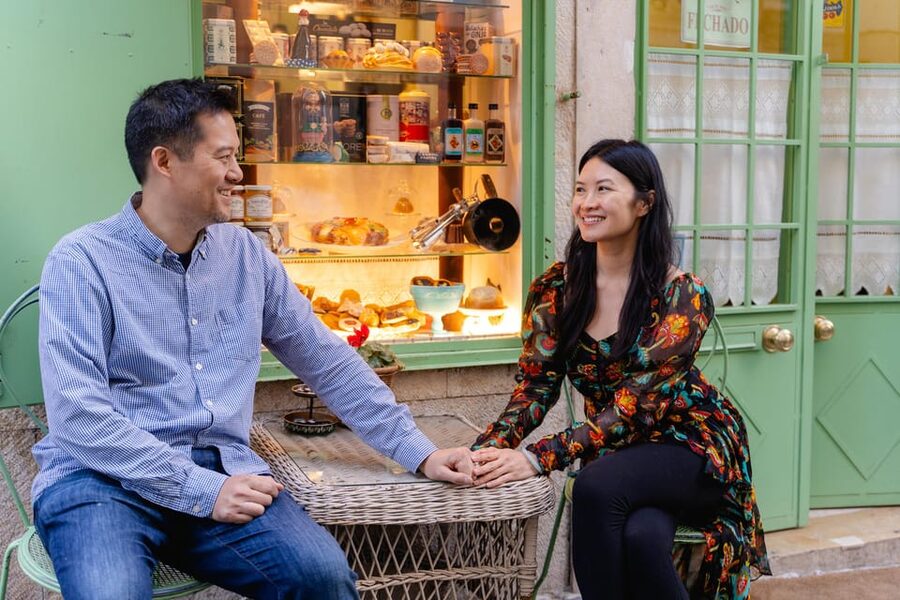 Romantic Photoshoot Experience for Couples in Lisbon - What the high rating tells you