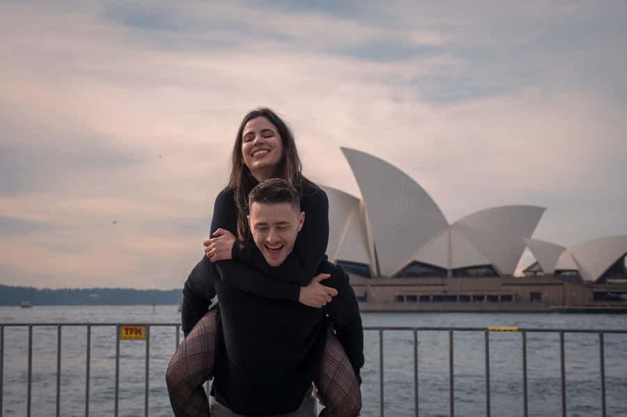 Romantic photoshoot for couples in Sydney - How the 45 to 60 minute session works