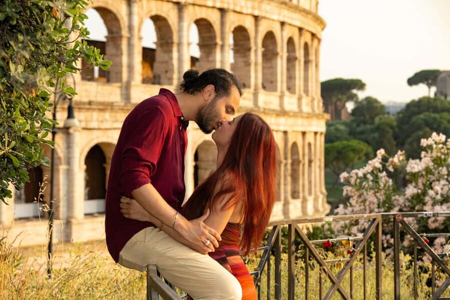 Rome: Colosseum Photoshoot – Private Session - What this Colosseum photoshoot actually feels like
