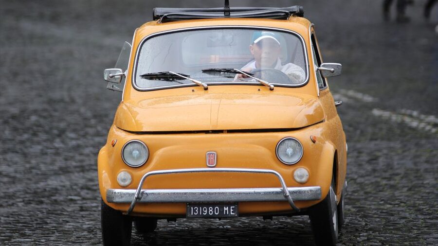 Rome: Fiat Cinquecento Vintage Photography Service - The photography is the main value