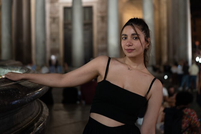 Rome: Night & Day Photoshoot in Rome with Pro Photographer - Piazza del Campidoglio and the Temple of Hadrian