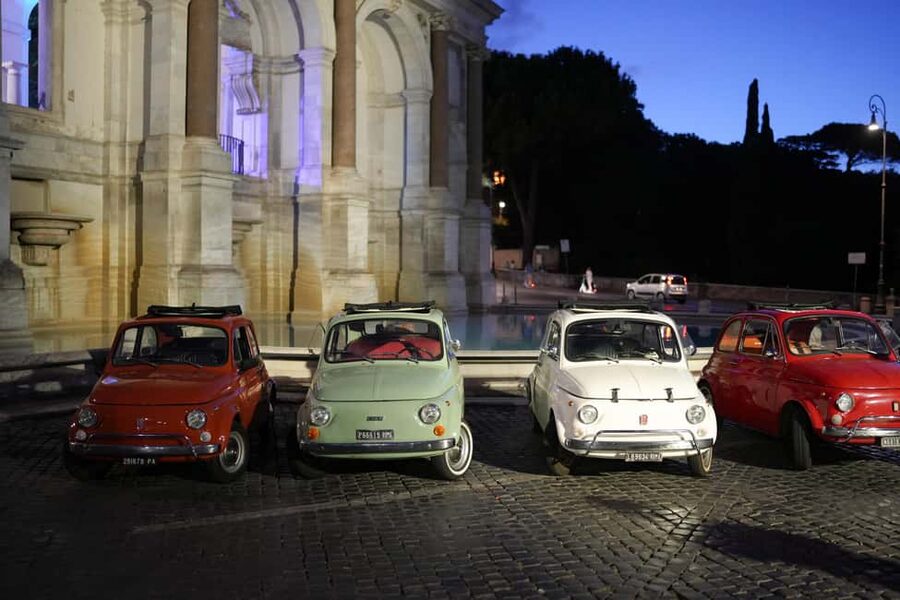 Rome: Night Photo Session in a Fiat 500 with Aperol Spritz - Is the Fiat comfortable for families?