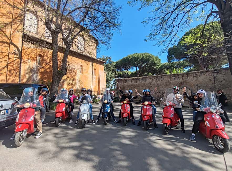 Rome on a Vespa – Photography Service - What the photography service adds