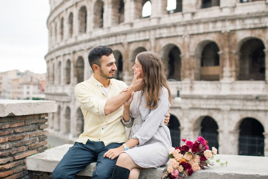 Rome: Personalized Photoshoot outside the Colosseum - Key points at a glance