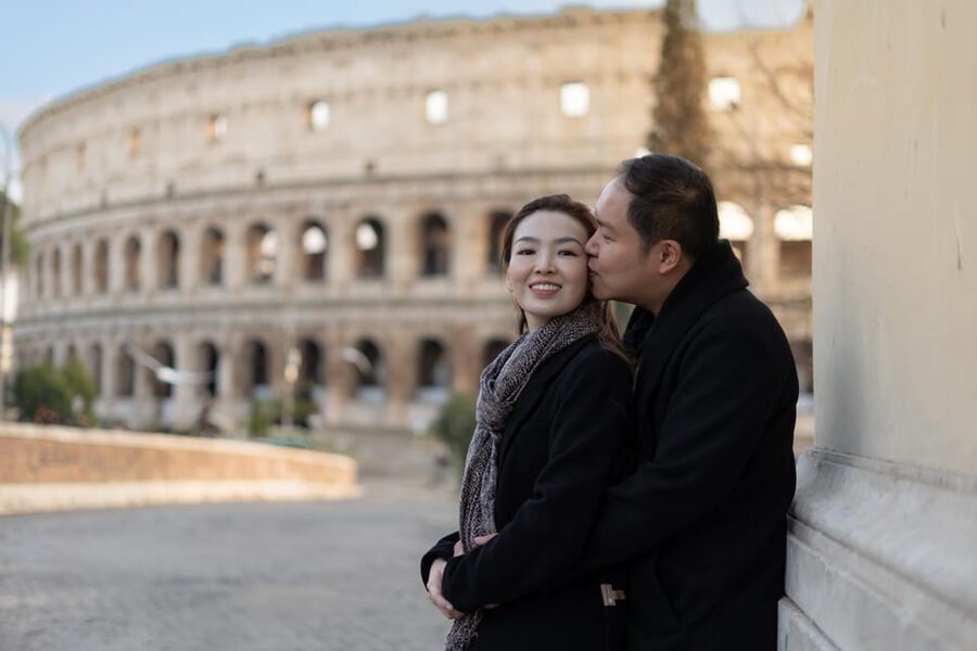 Rome: Personalized Photoshoot outside the Colosseum - Why early morning is the best booking choice