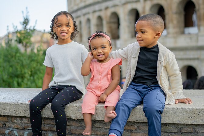 Rome: Photo Shoot in Rome with Professional Photographer - Photo packages, delivery, and editing