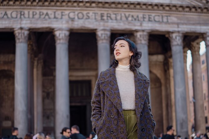 Rome: Photo Shoot in Rome with Professional Photographer - Trevi Fountain and the timing problem