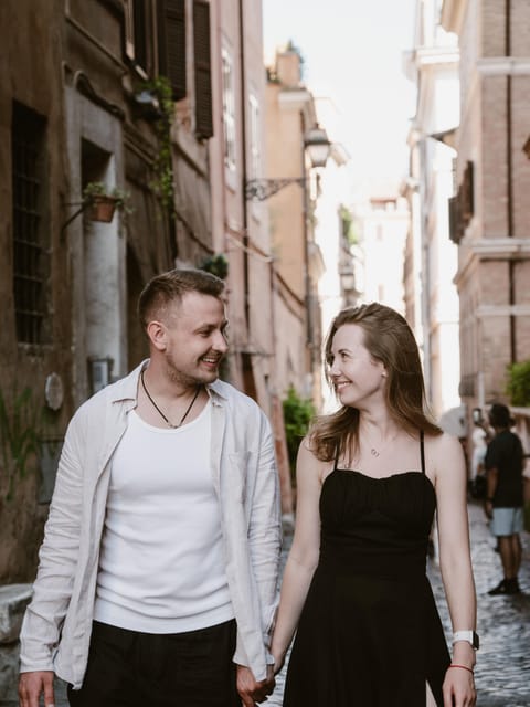 Rome: Photo Shoot Tour with Professional Photographer - Posing help is the real service