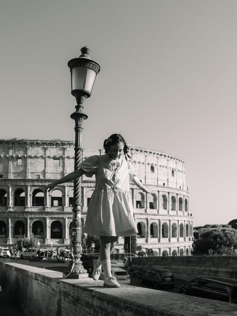 Rome: Photo Shoot Tour with Professional Photographer - Practical preparation for the 90-minute session