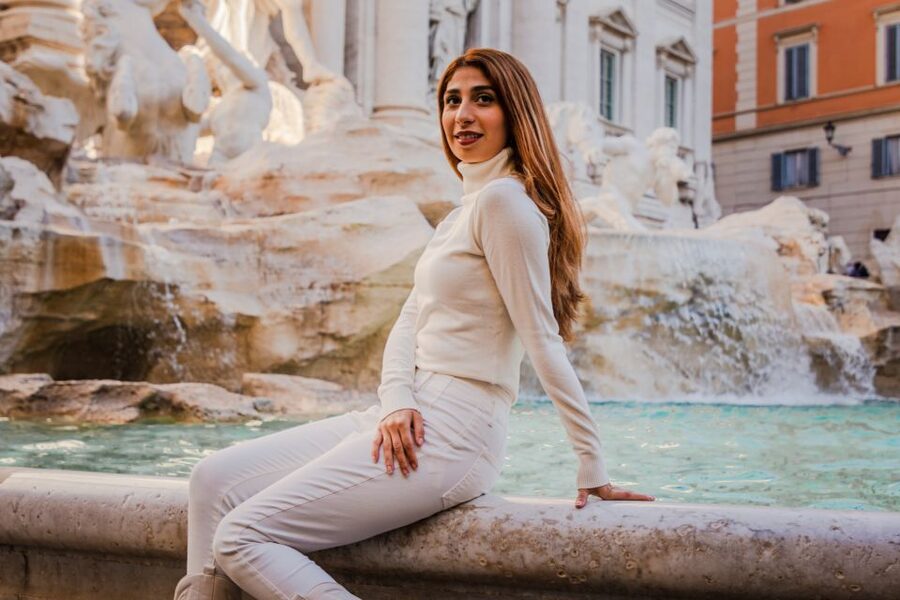 Rome: Private Photoshoot at the Trevi Fountain - How the photographs are made