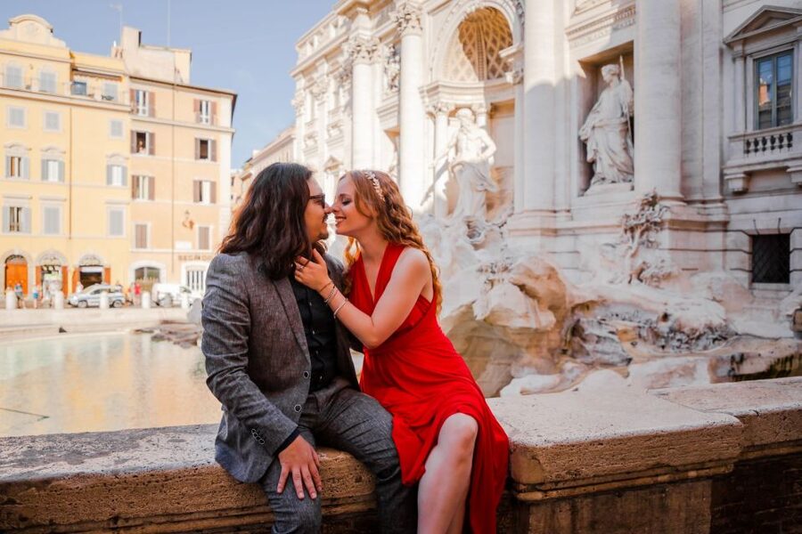 Rome: Private Photoshoot at the Trevi Fountain - Small details that make the session run better