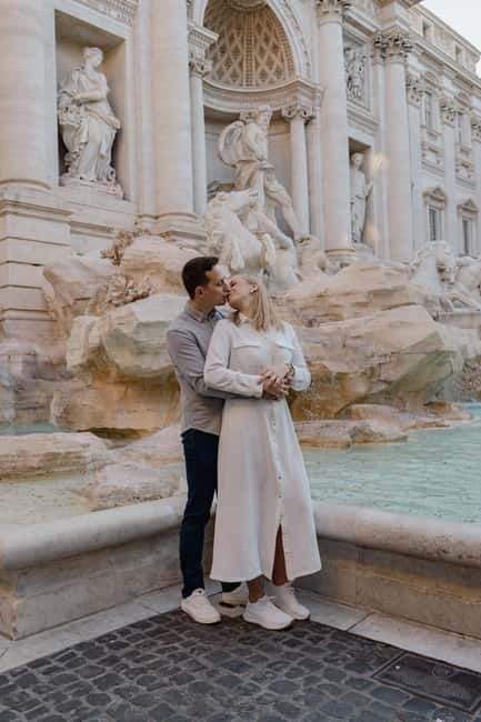 Rome: Private photoshoot at the Trevi Fountain Golden Hour - Practical tips for getting better photographs