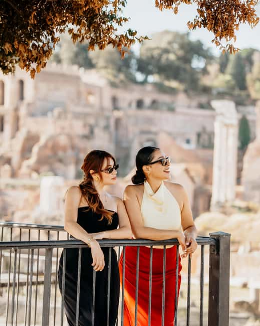 Rome: Private Photoshoot with Professional Photographer - A Rome photo session built around famous sights