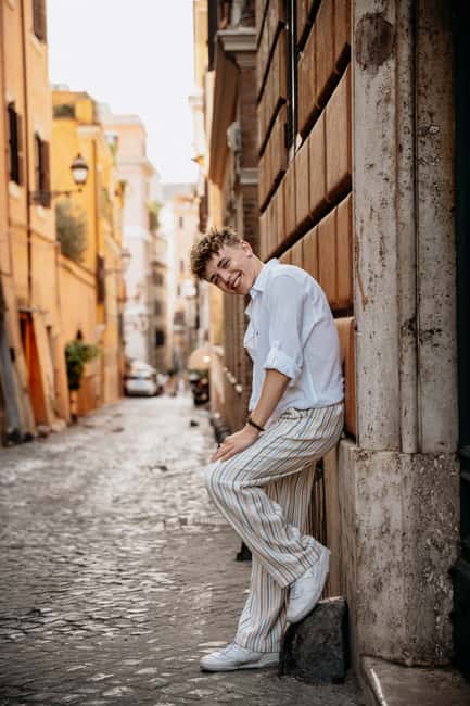 Rome: Private Photoshoot with Professional Photographer - Who should book this Rome photoshoot