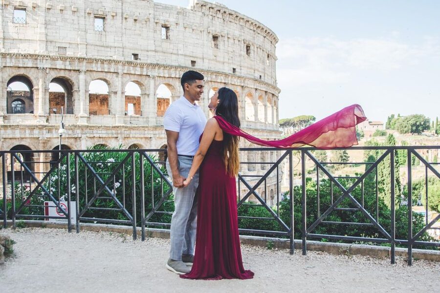 Rome: Private Professional Photoshoot at Colosseum - Is $77 good value for a private group?