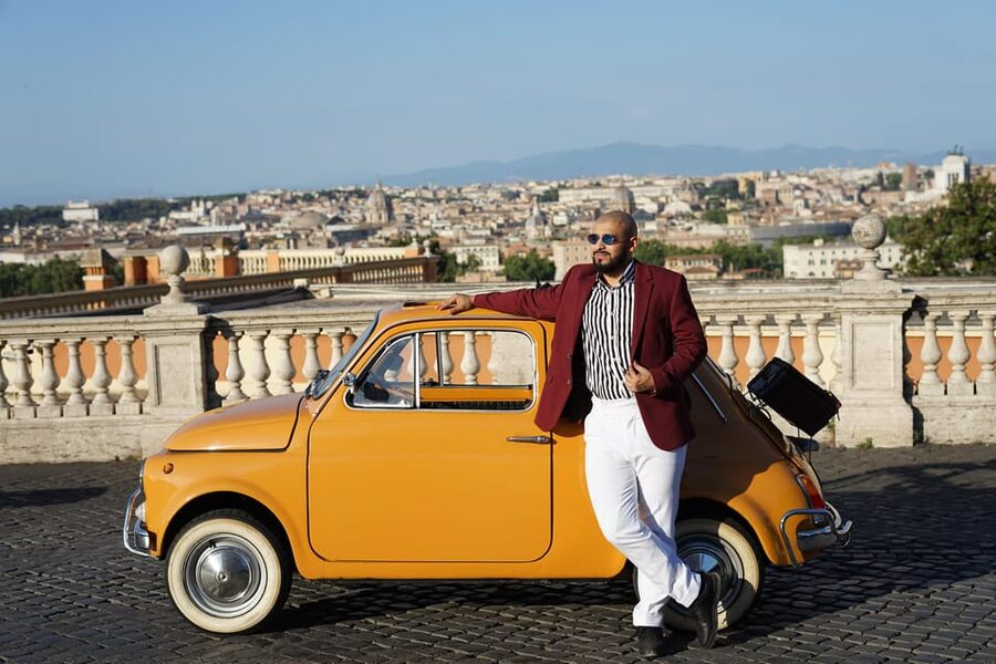 Rome Pro Photoshoot Service with Free Transport by Fiat 500 - Circus Maximus comes from the passenger seat