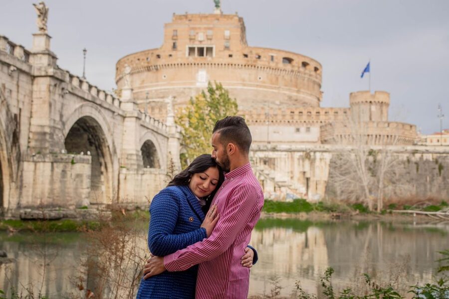 Rome: Professional Private Photoshoot at Castel Sant'Angelo - What happens during the 30-minute to 1-hour session